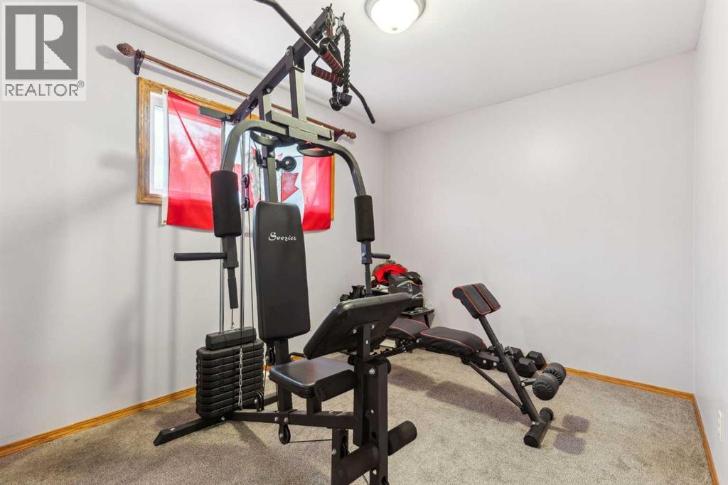 Single Family House Bungalow for Sale in   Avenue NE Winston Heights/Mountview Calgary 