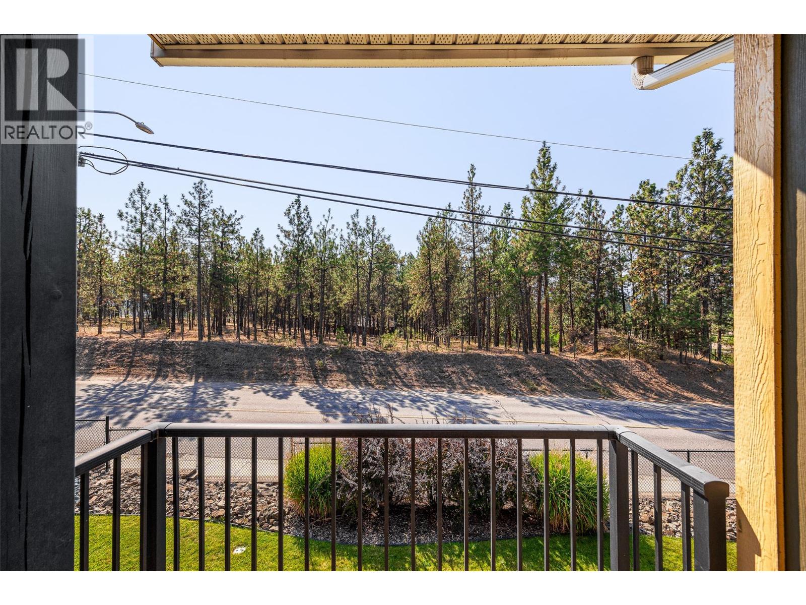  3464 Cougar Road, West Kelowna