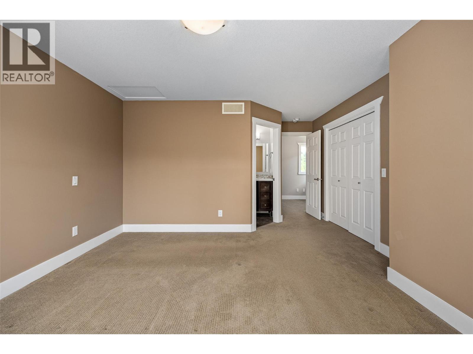  3464 Cougar Road, West Kelowna