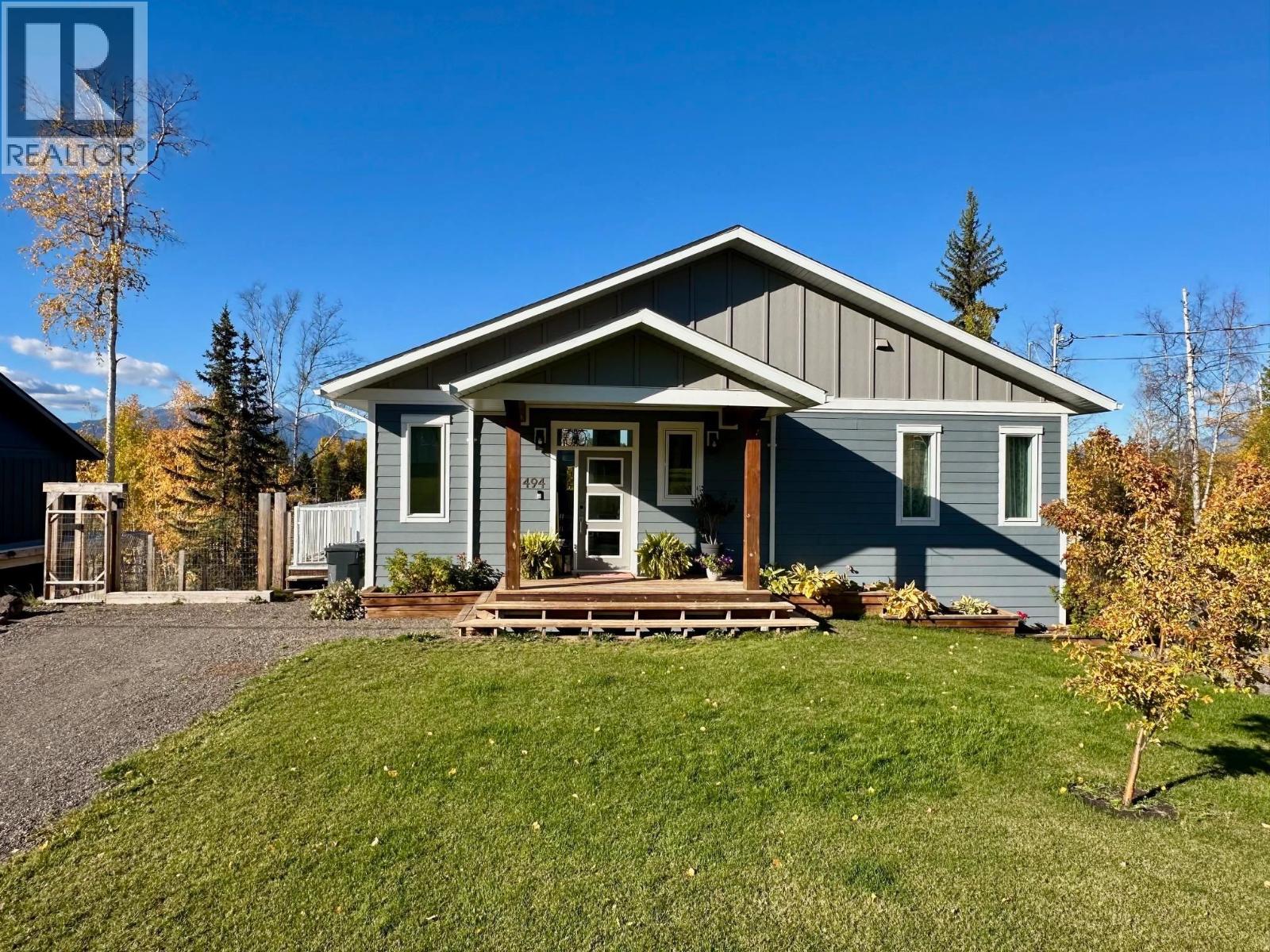 1494 CHESTNUT Street, Telkwa