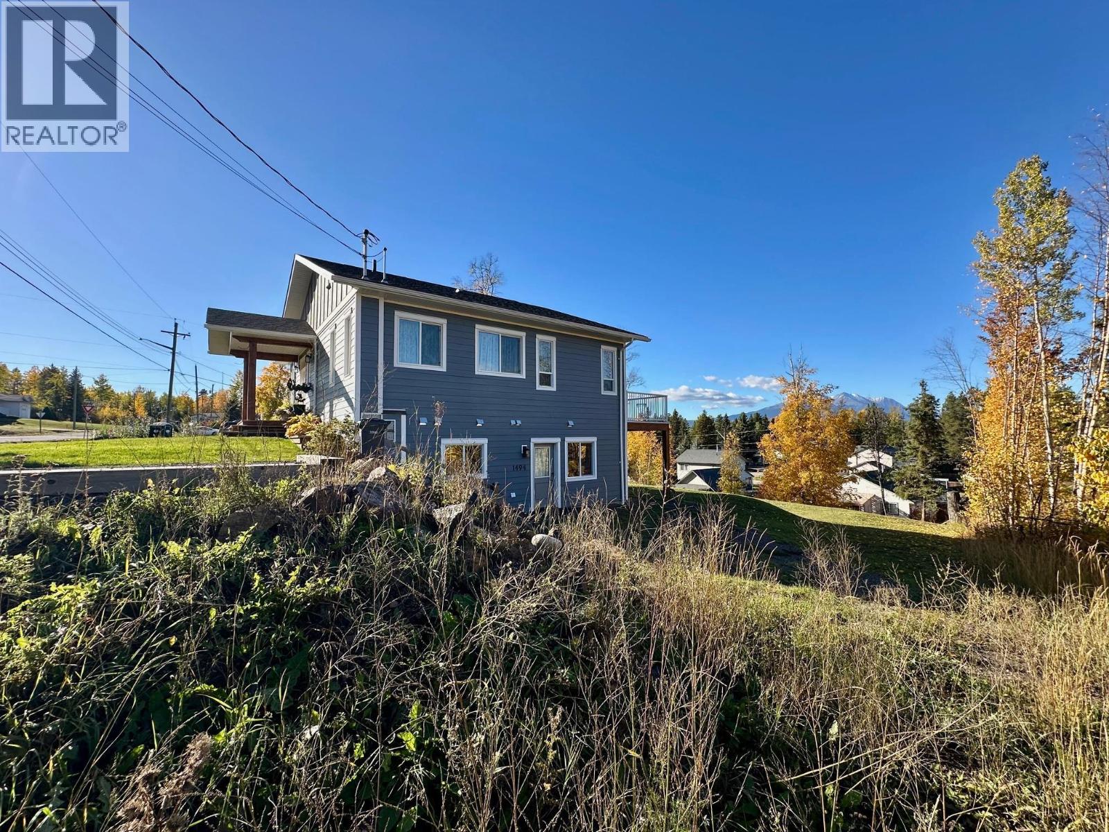 1494 CHESTNUT Street, Telkwa