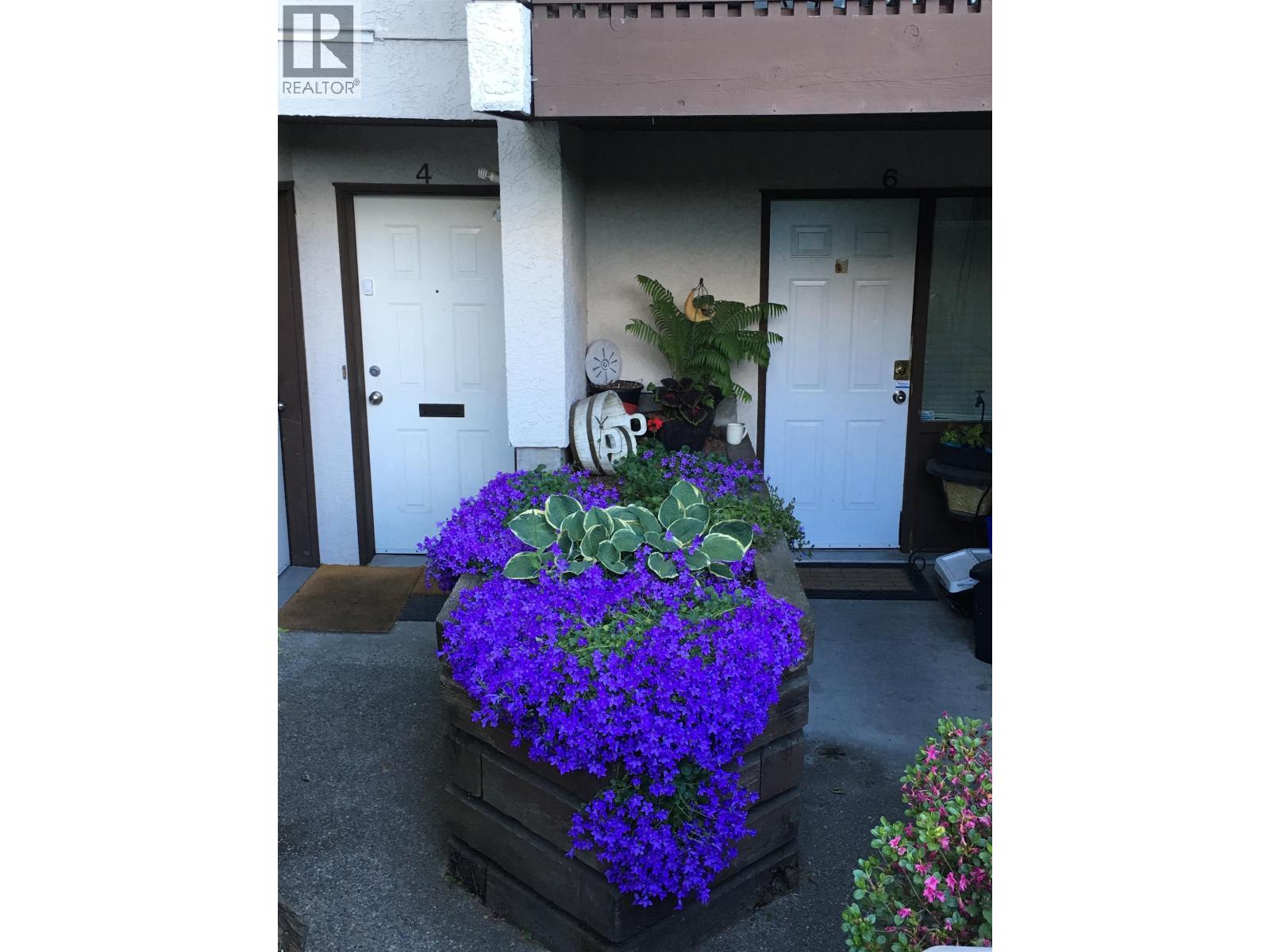 6 340 GINGER DRIVE, New Westminster