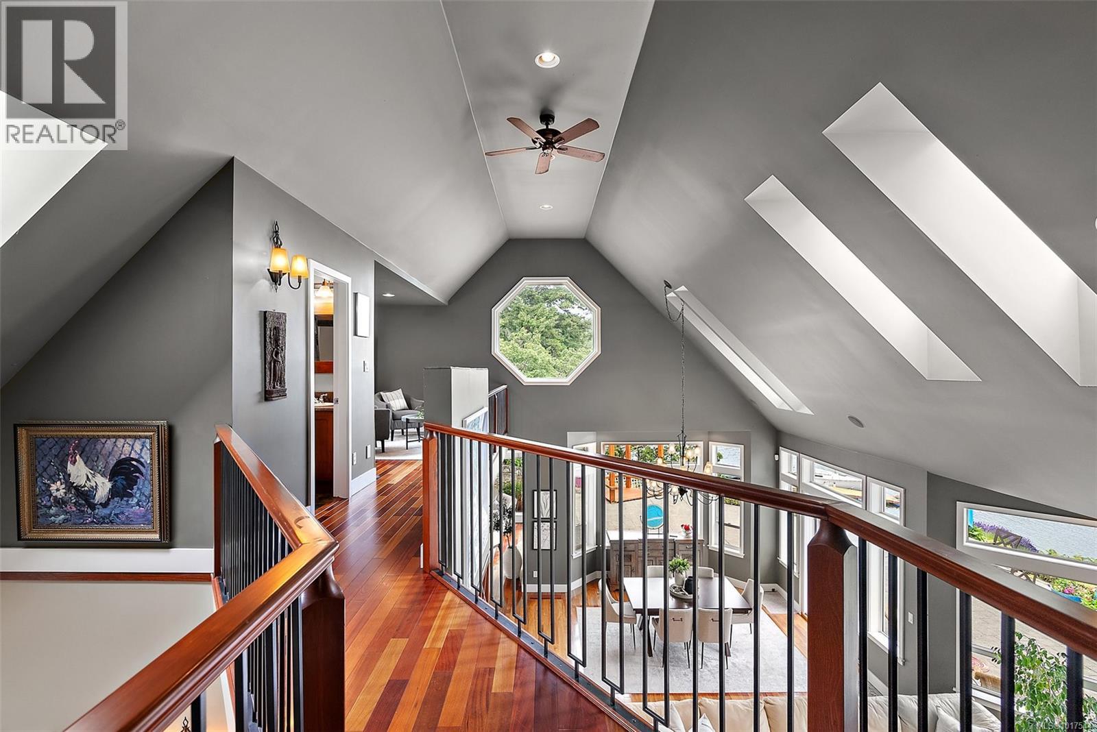  8 Lighthouse Lane, View Royal