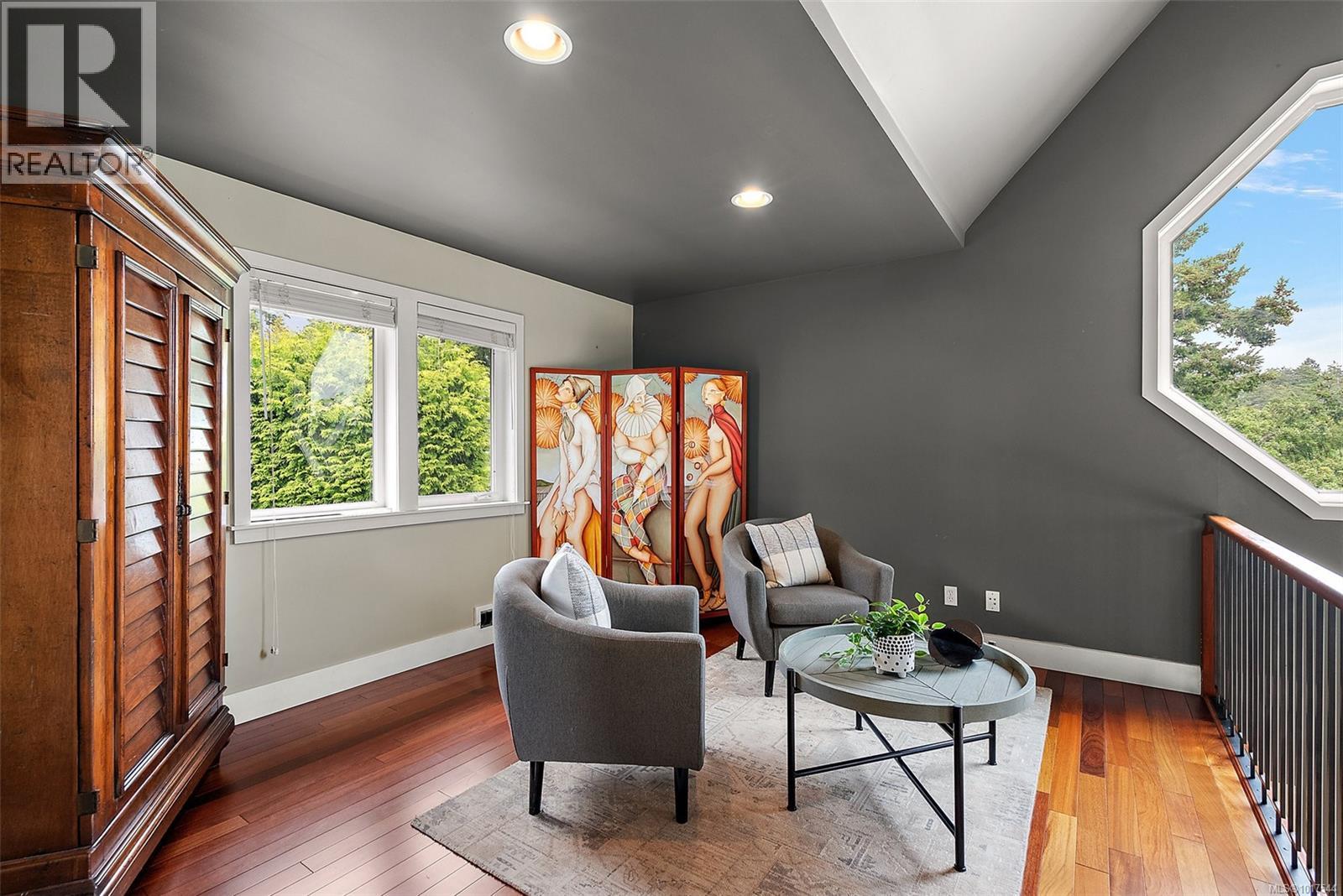  8 Lighthouse Lane, View Royal