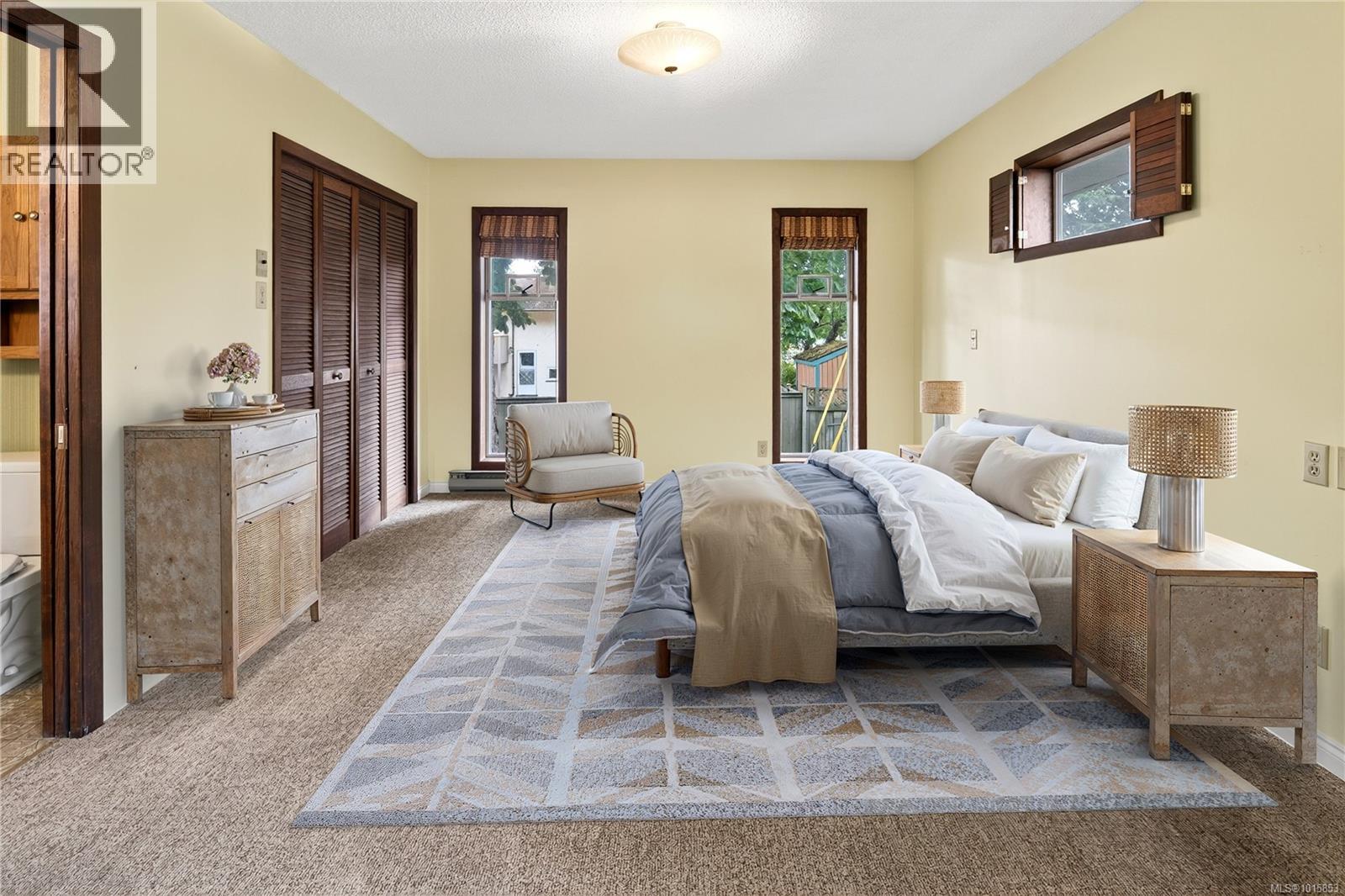  1835 Dunnett Crescent, Saanich