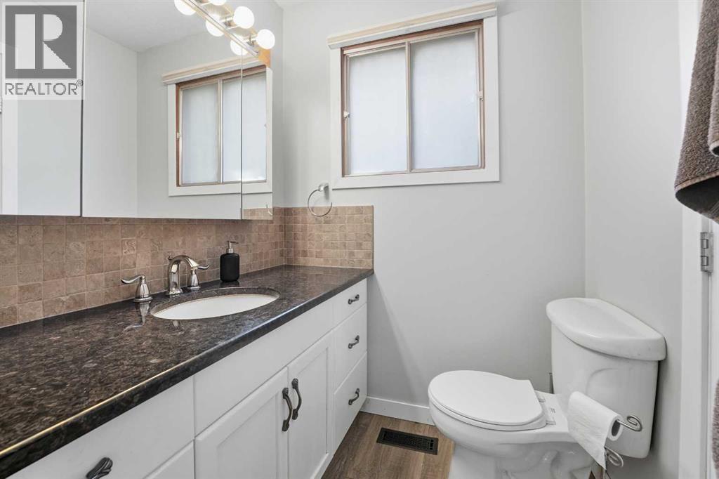 155 Barrett Drive, Red Deer