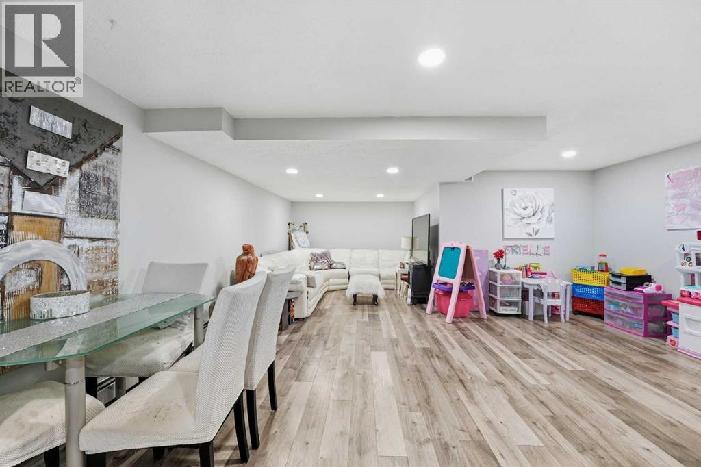 155 Barrett Drive, Red Deer