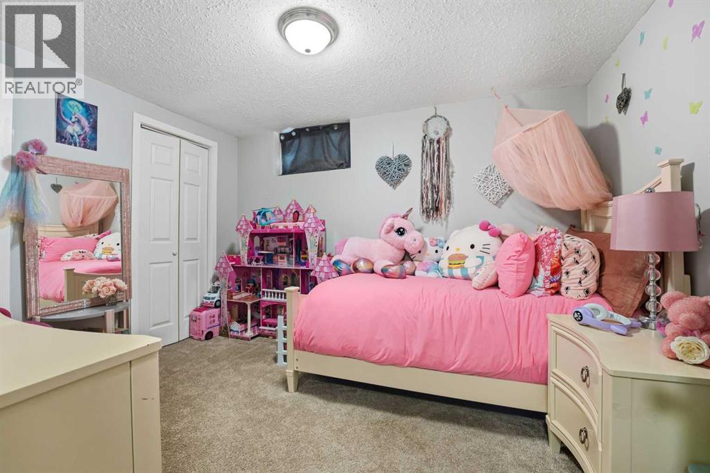 155 Barrett Drive, Red Deer