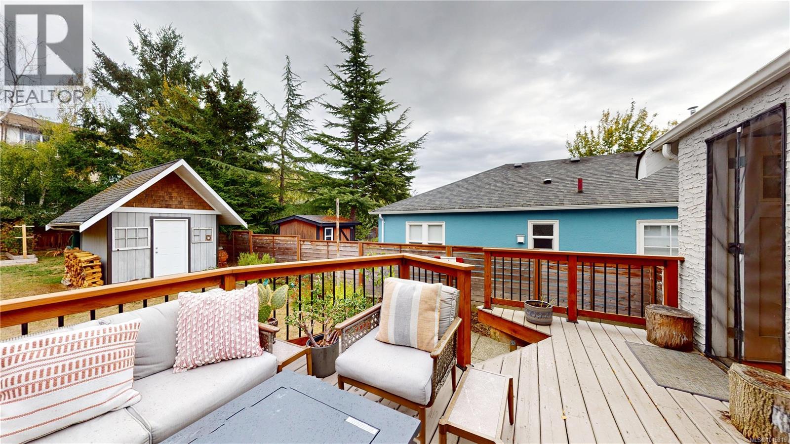  1024 Tolmie Avenue, Saanich