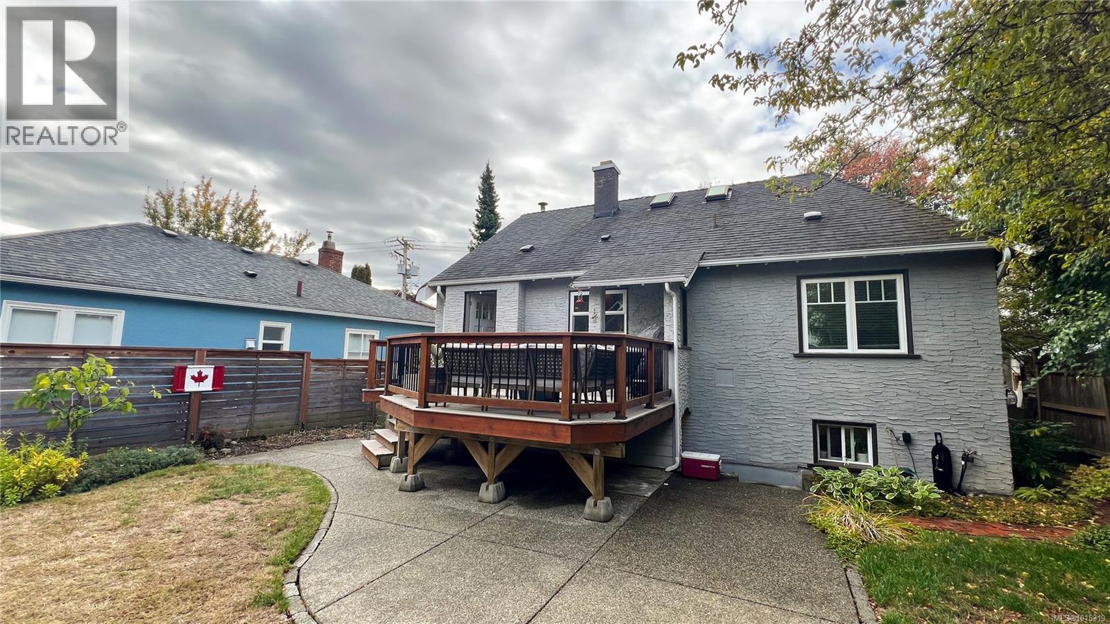  1024 Tolmie Avenue, Saanich
