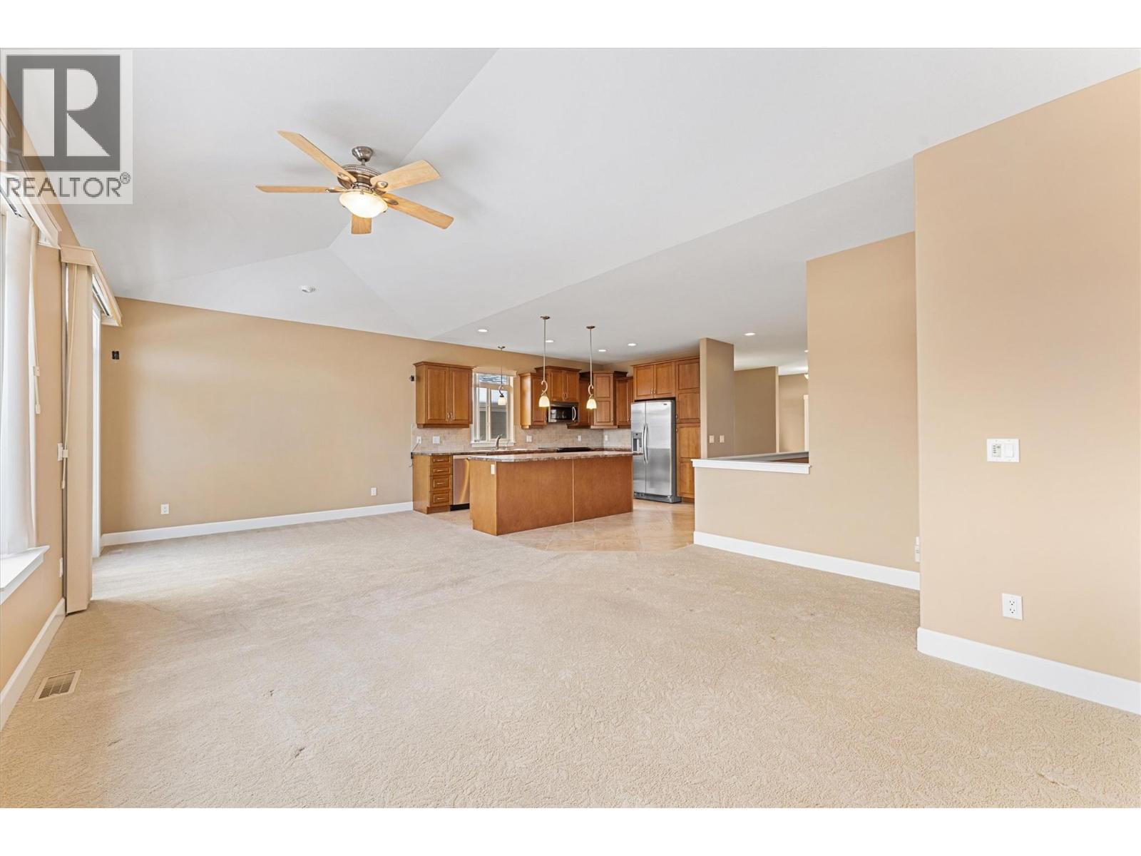 286 4035 Gellatly Road, West Kelowna