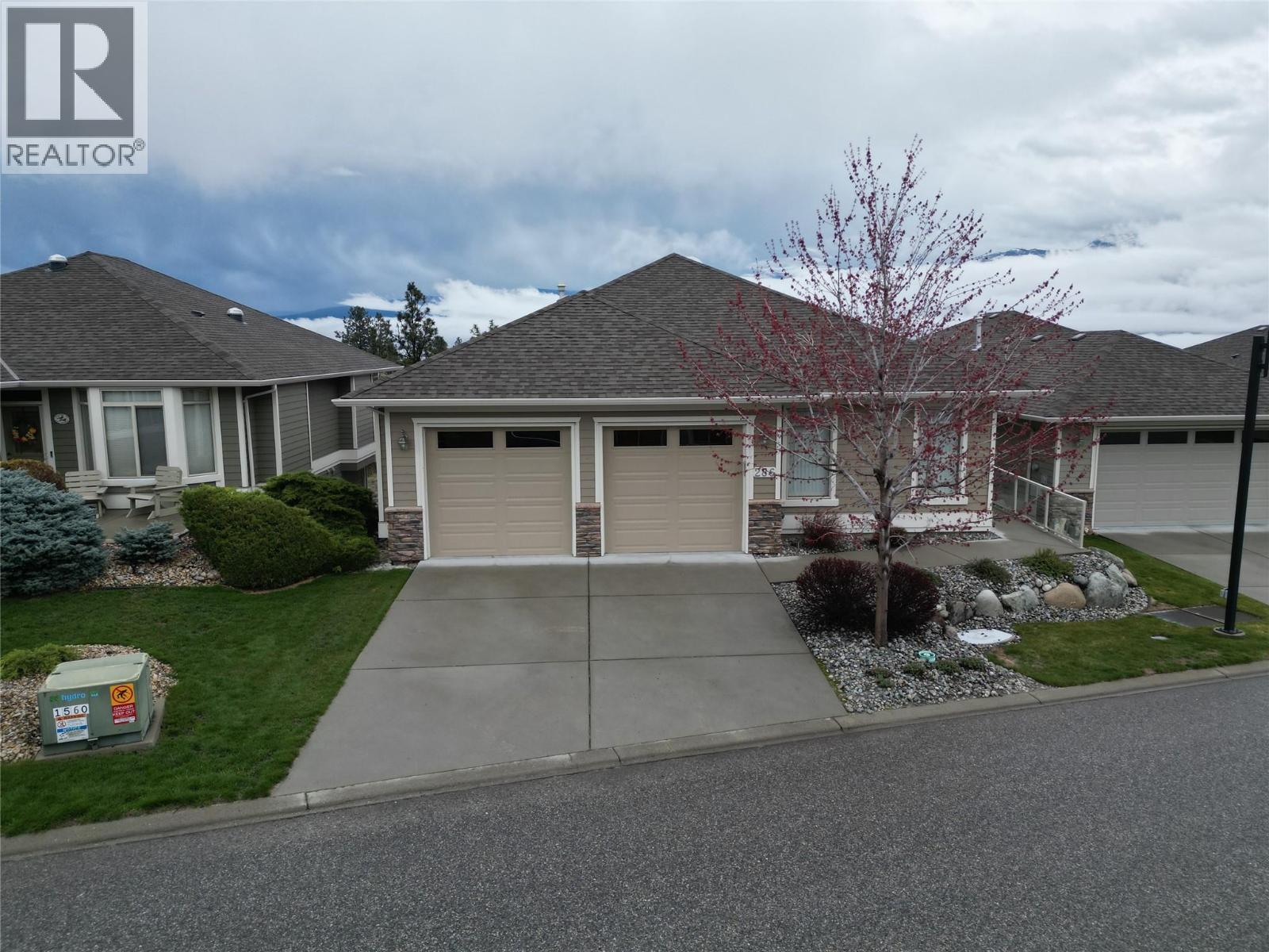 286 4035 Gellatly Road, West Kelowna