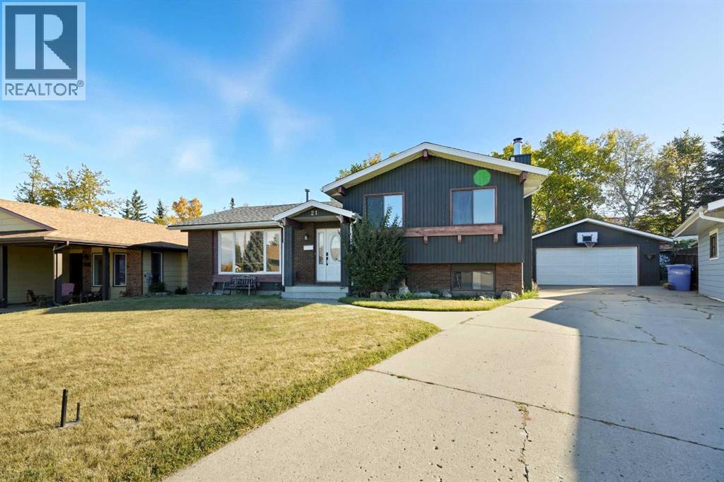 21 Cunningham Crescent, Red Deer