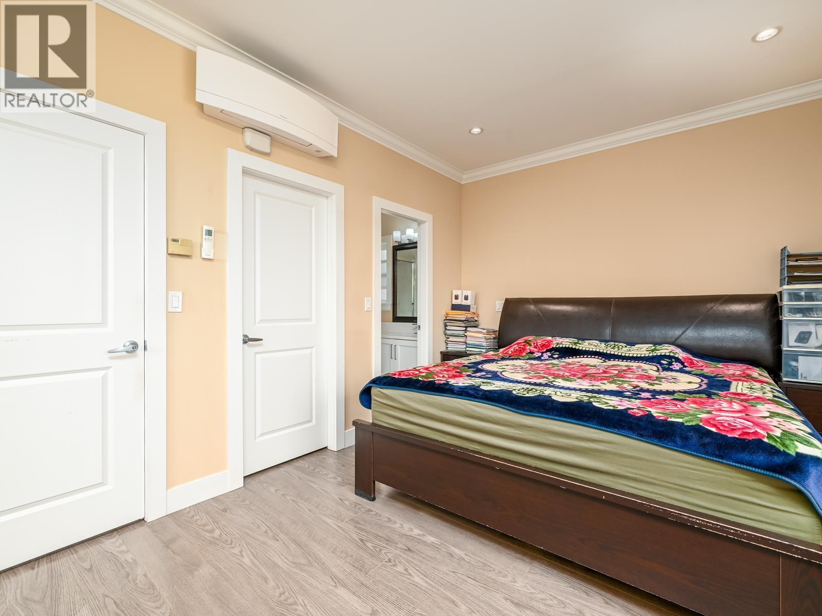 6050 HARDWICK STREET, Burnaby