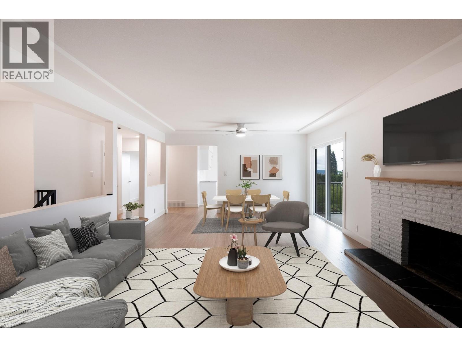 1410 DANSEY AVENUE, Coquitlam