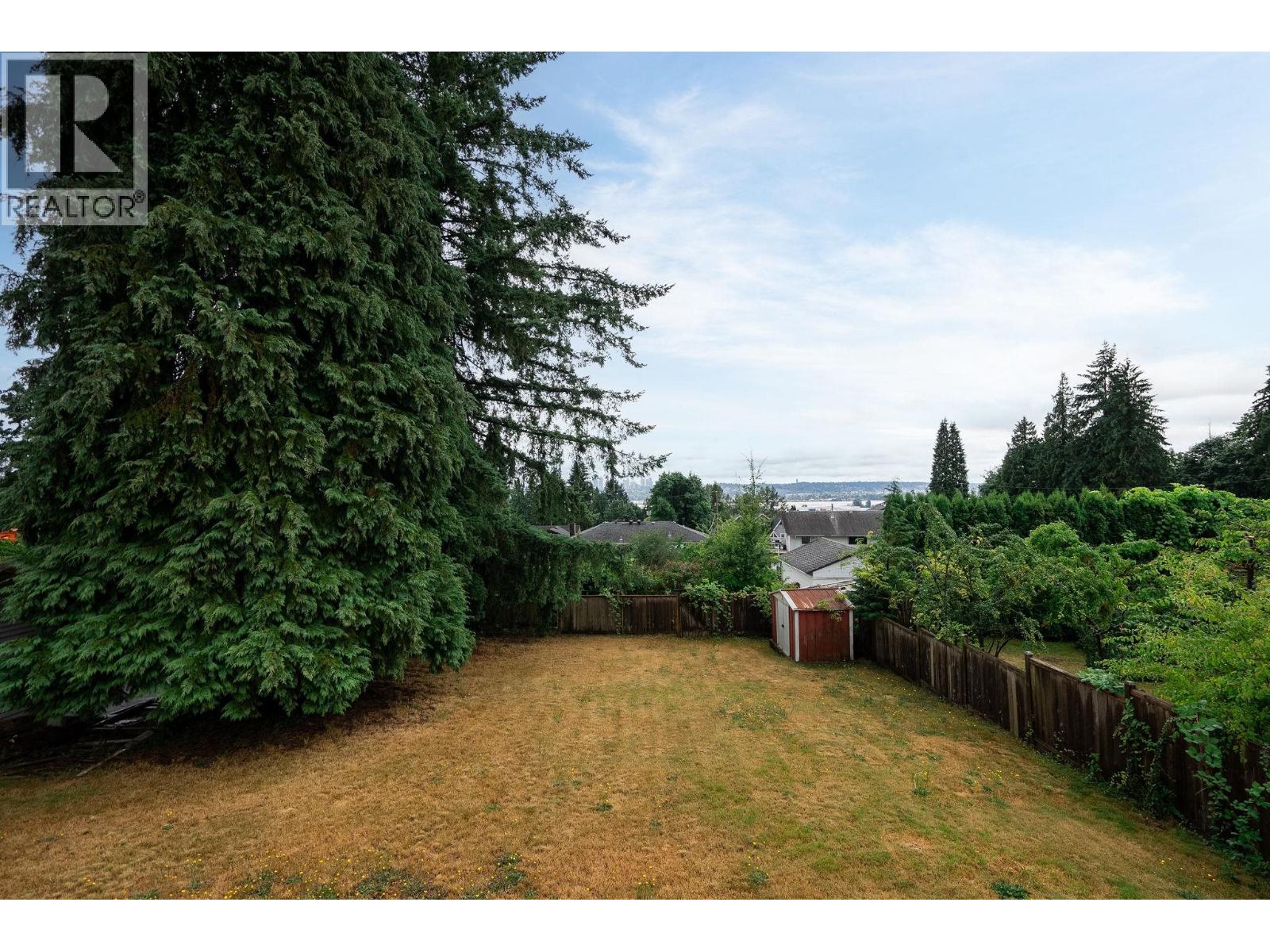 1410 DANSEY AVENUE, Coquitlam