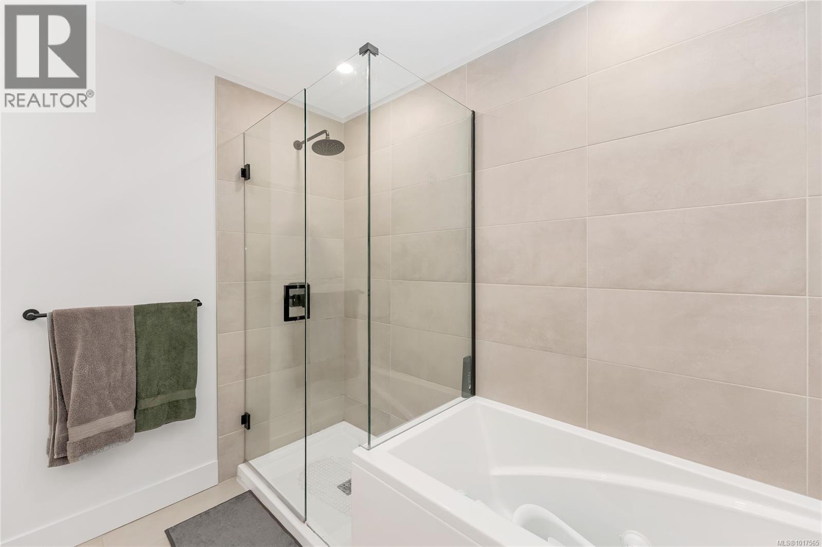 66 255 Caspian Drive, Colwood