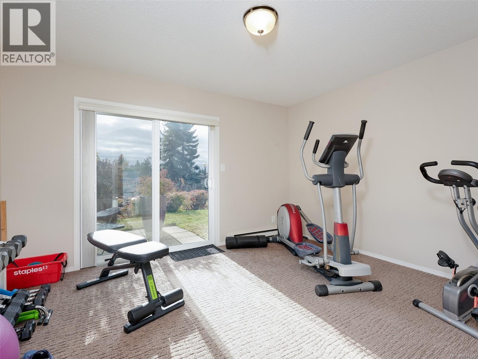 30 901 Kentwood Lane, Saanich