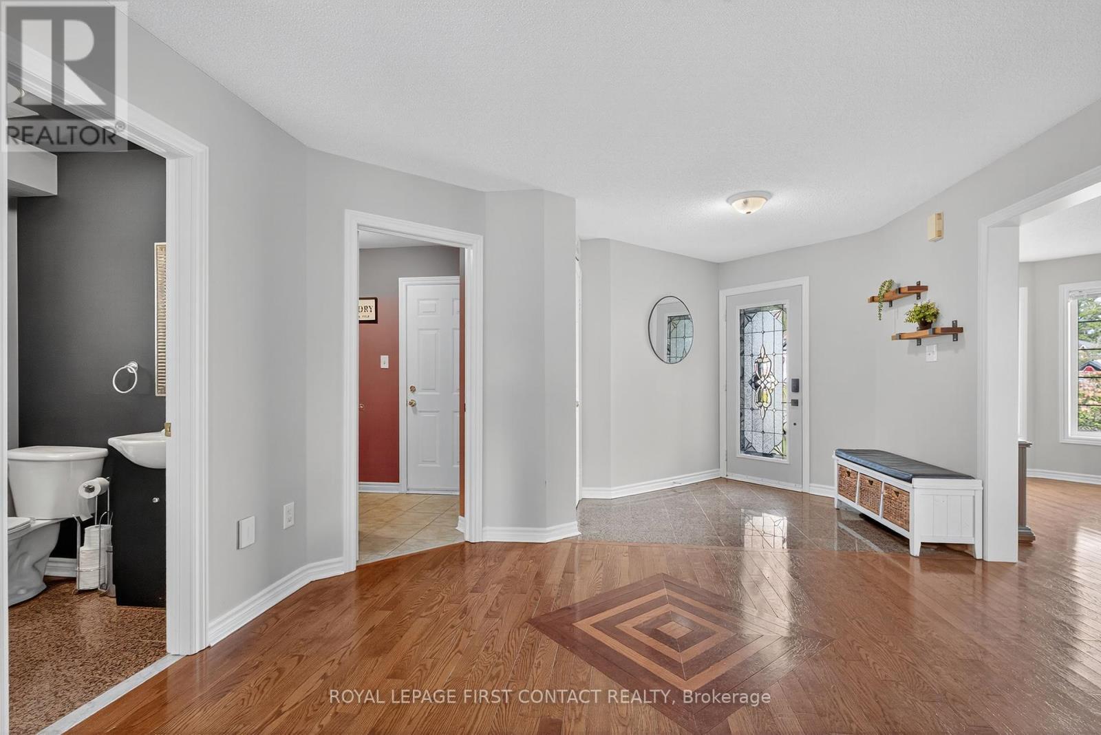 Single Family House for Sale in  NORTHVIEW CRESCENT Barrie (Northwest) 