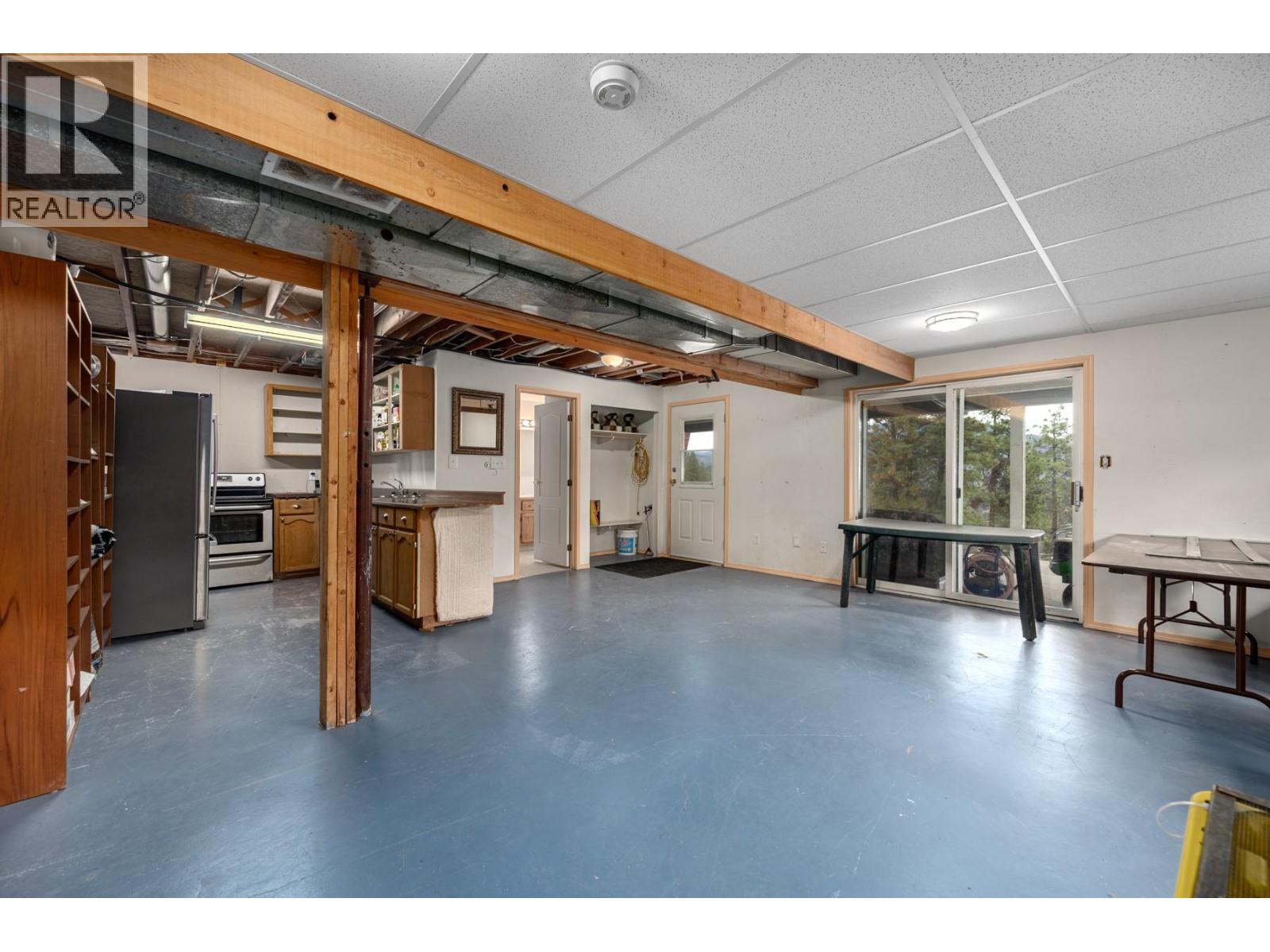  3816 Petit Creek Road, Merritt