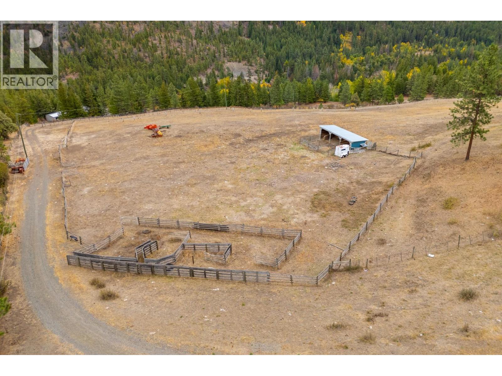  3816 Petit Creek Road, Merritt