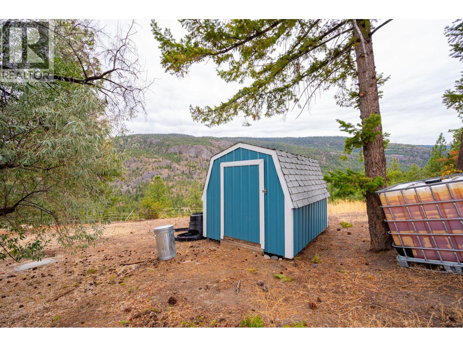  3816 Petit Creek Road, Merritt