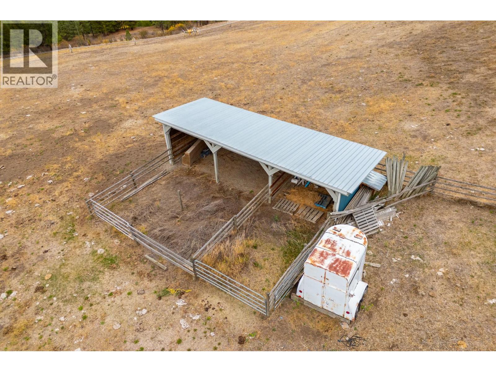  3816 Petit Creek Road, Merritt