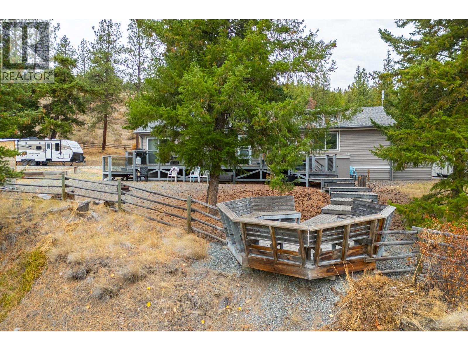  3816 Petit Creek Road, Merritt