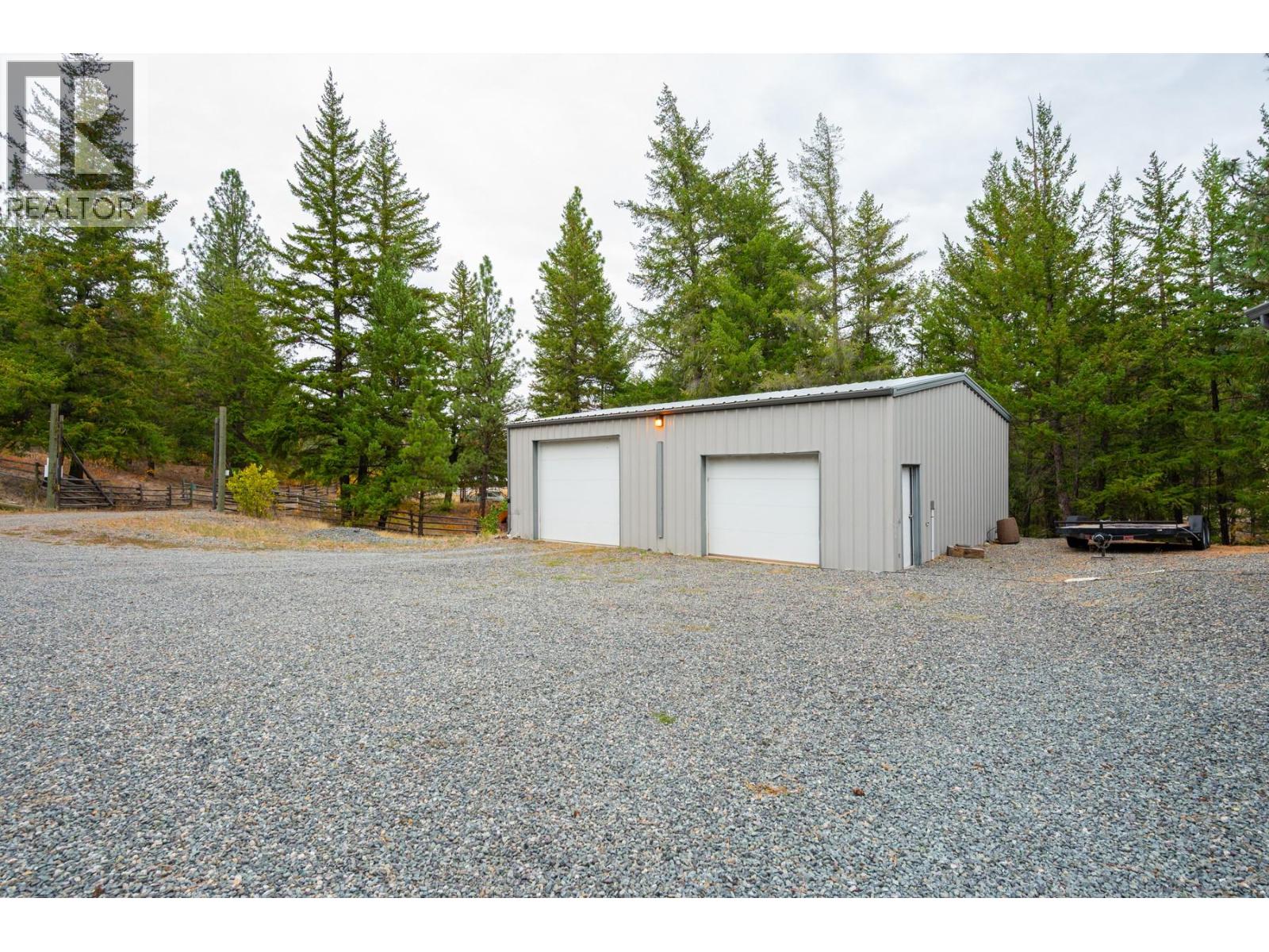  3816 Petit Creek Road, Merritt