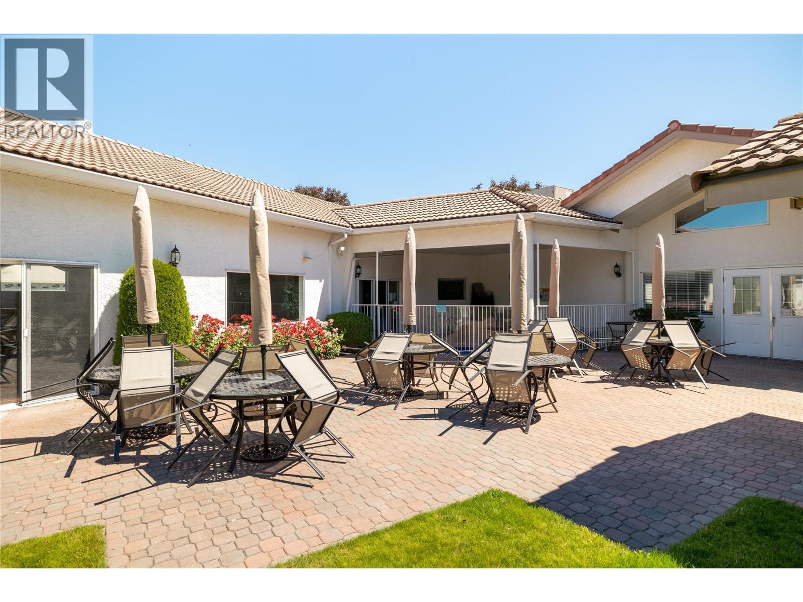 175 609 TRUSWELL Road, Kelowna