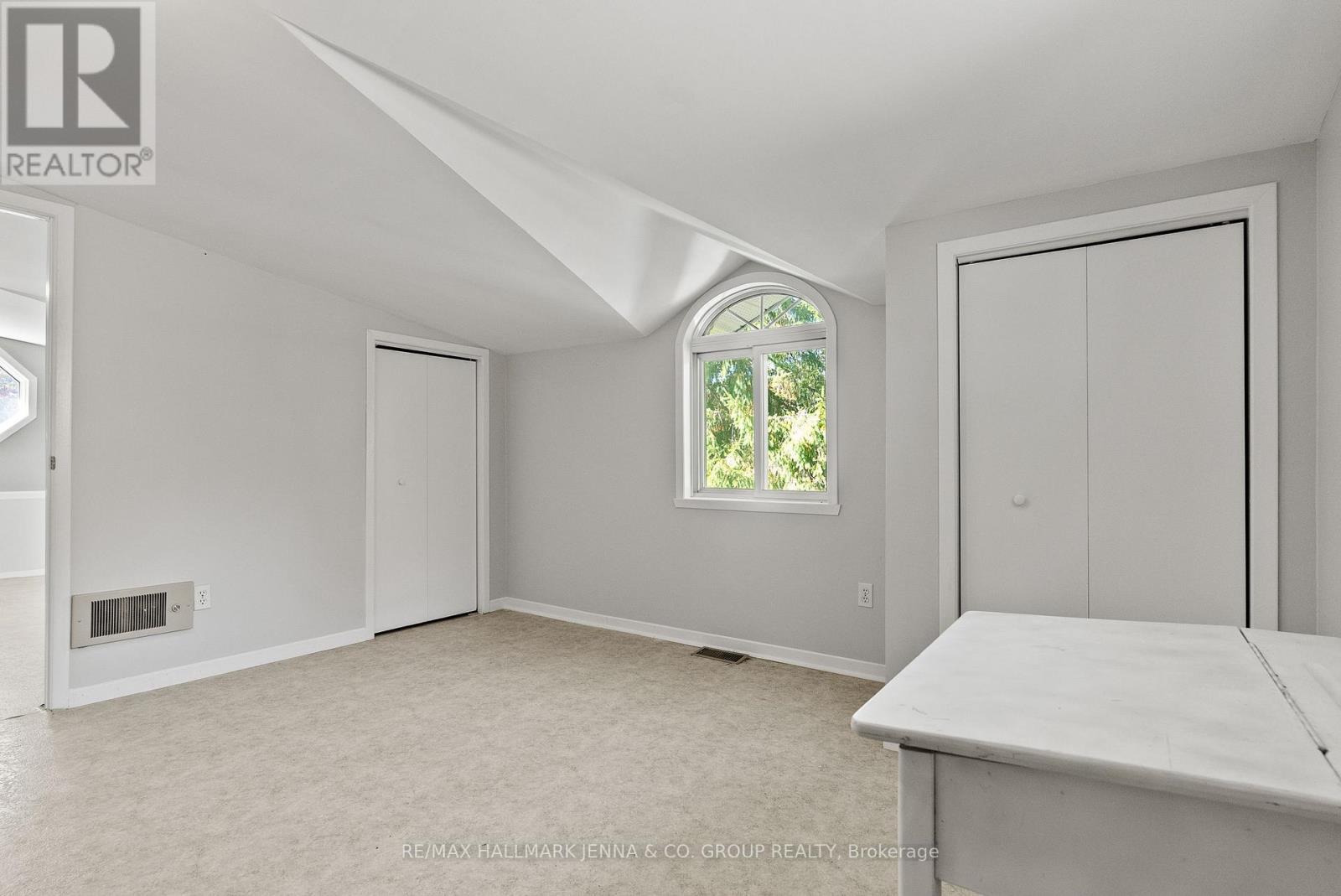 2928 SEGUIN ROAD - 31