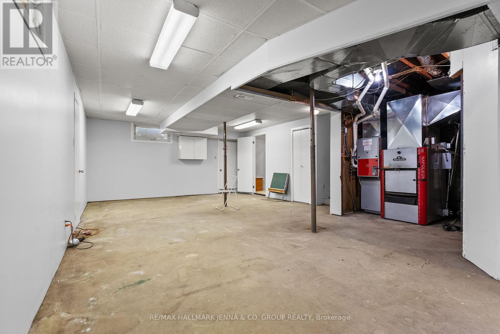2928 SEGUIN ROAD - 37