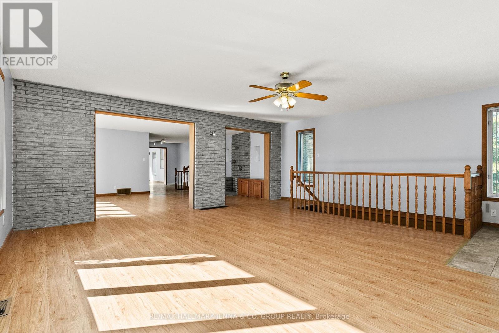 2928 SEGUIN ROAD - 7