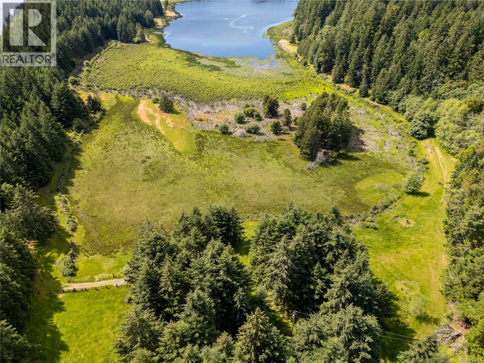 909 South Rd, Gabriola Island