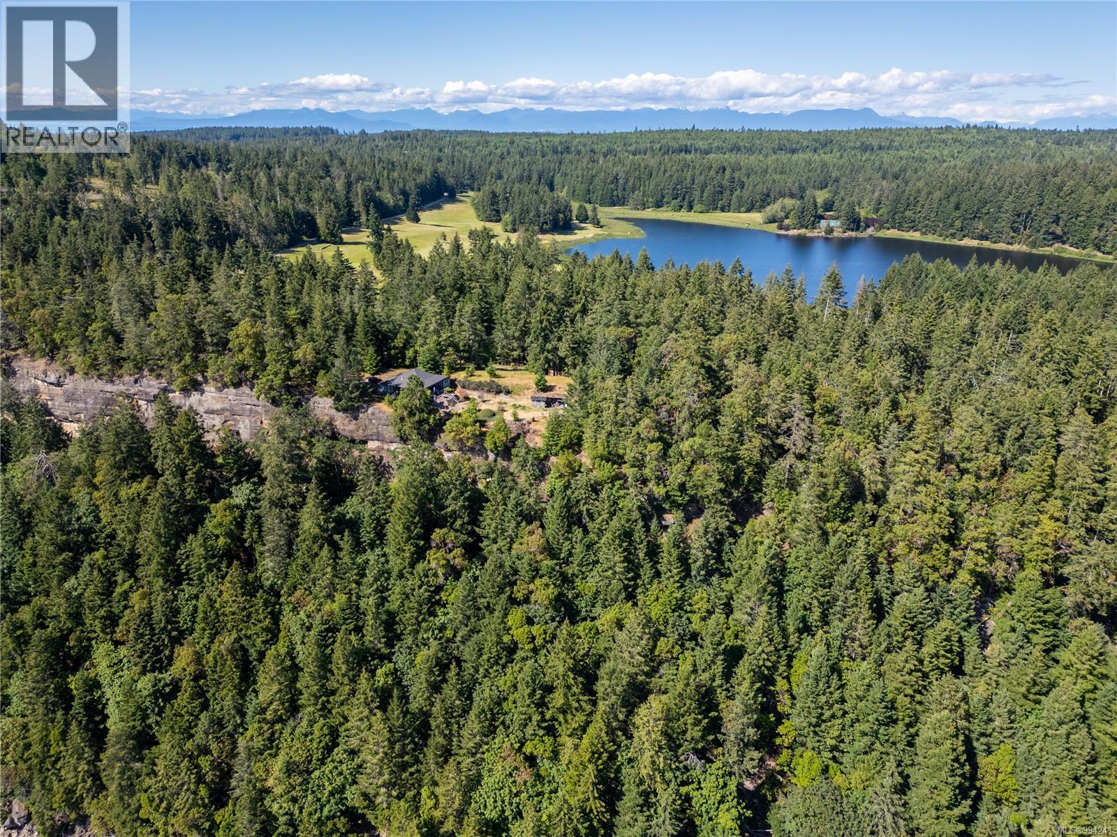 909 South Rd, Gabriola Island