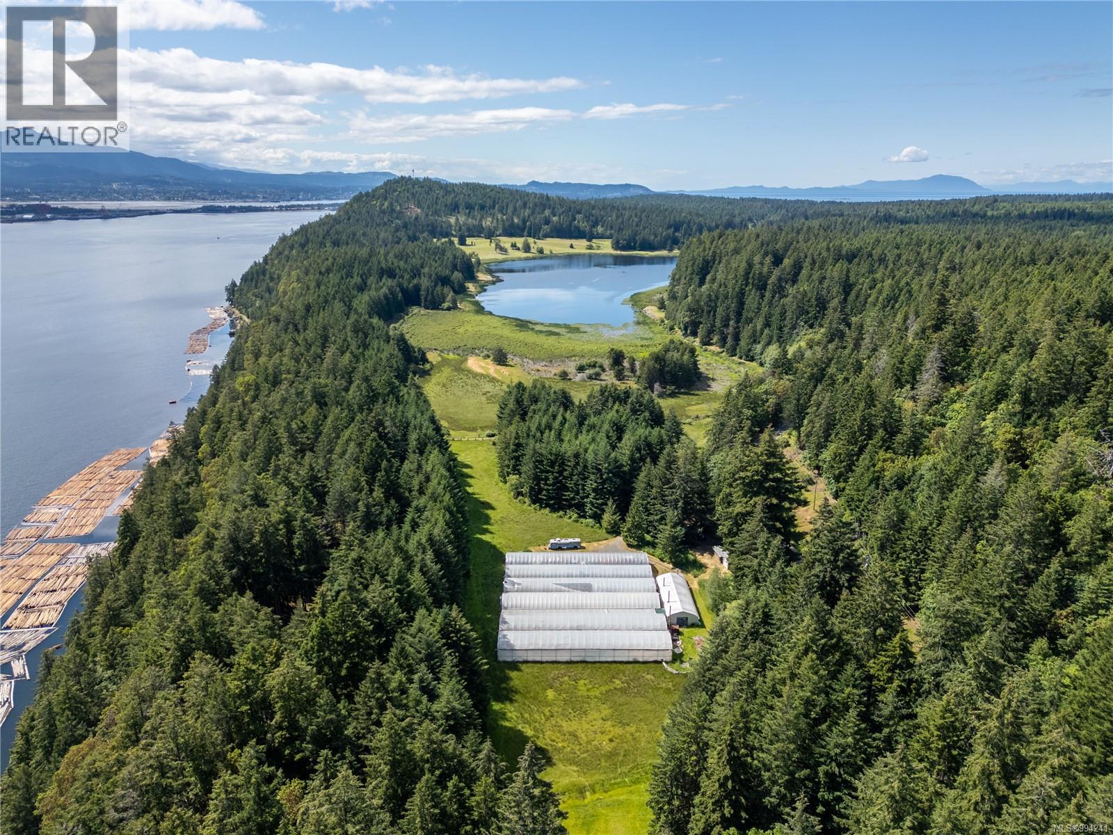 909 South Rd, Gabriola Island