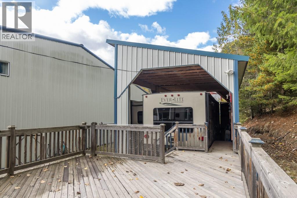  2376 Boulder Road, Revelstoke