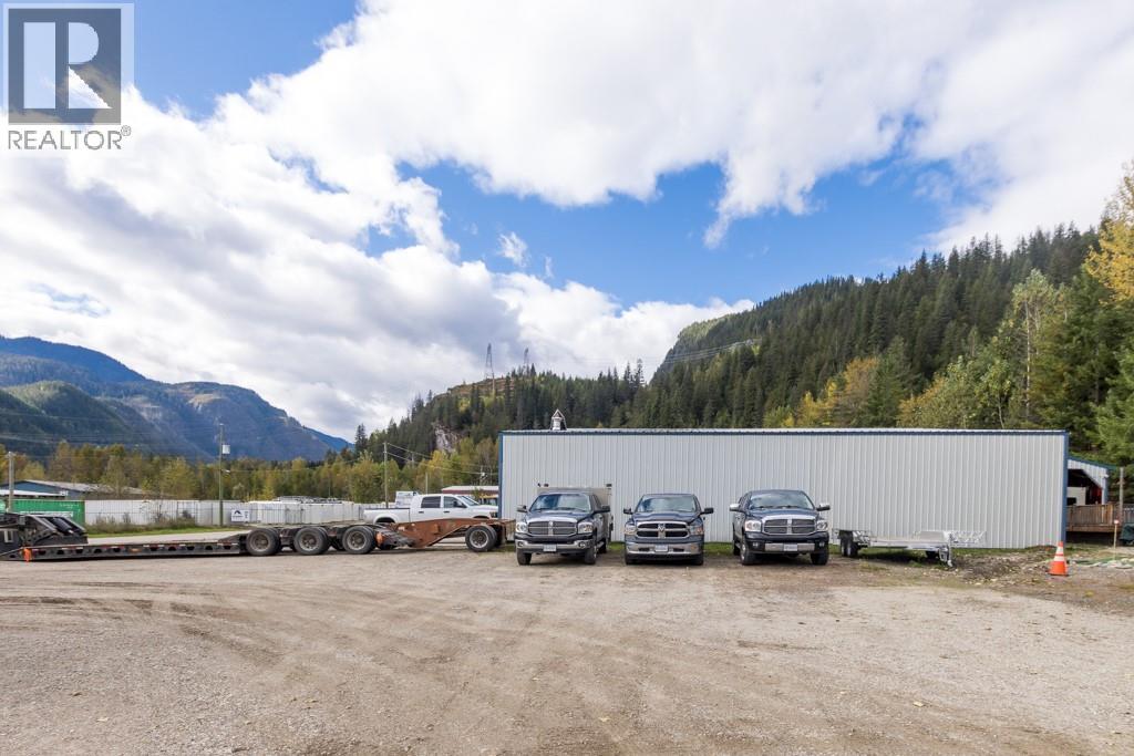  2376 Boulder Road, Revelstoke