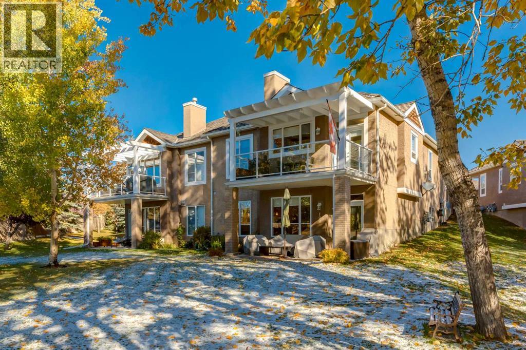 Single Family House for Sale in  Royal Manor NW Royal Oak Calgary 
