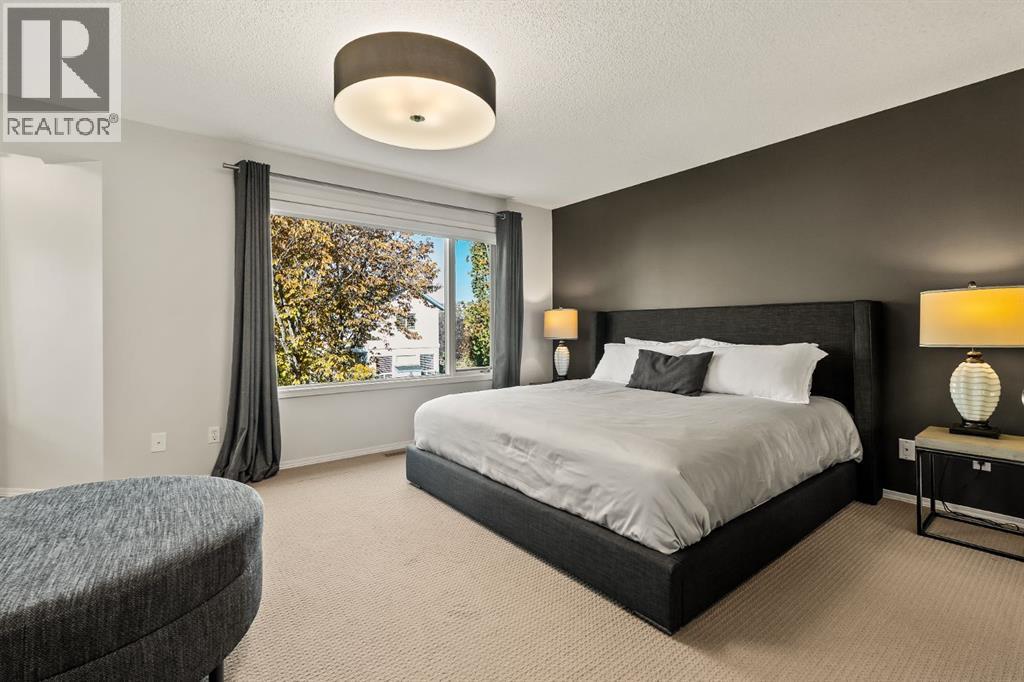 Single Family House for Sale in  Sierra Nevada Place SW Signal Hill Calgary 