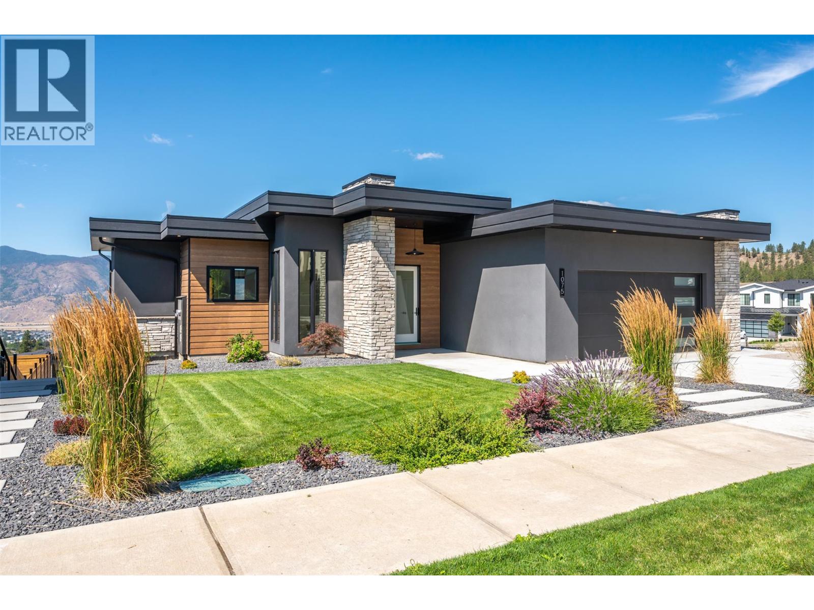 1075 Elk Street, Penticton