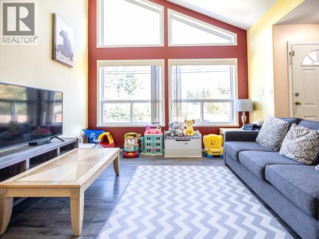A-5399 MANSON AVE, Powell River