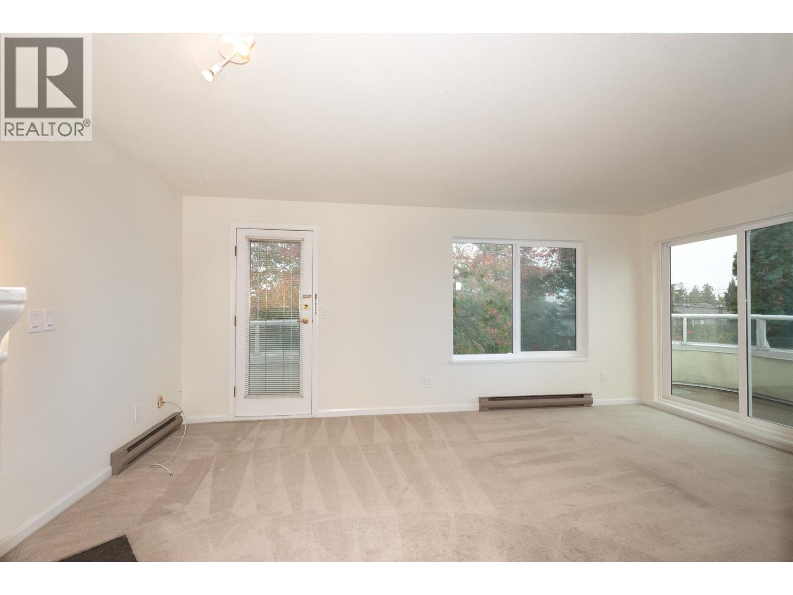 #203-7600 FRANCIS Road, Richmond