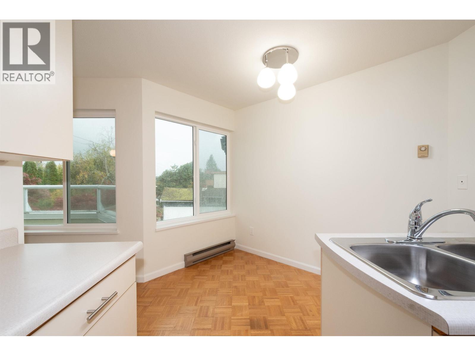 #203-7600 FRANCIS Road, Richmond