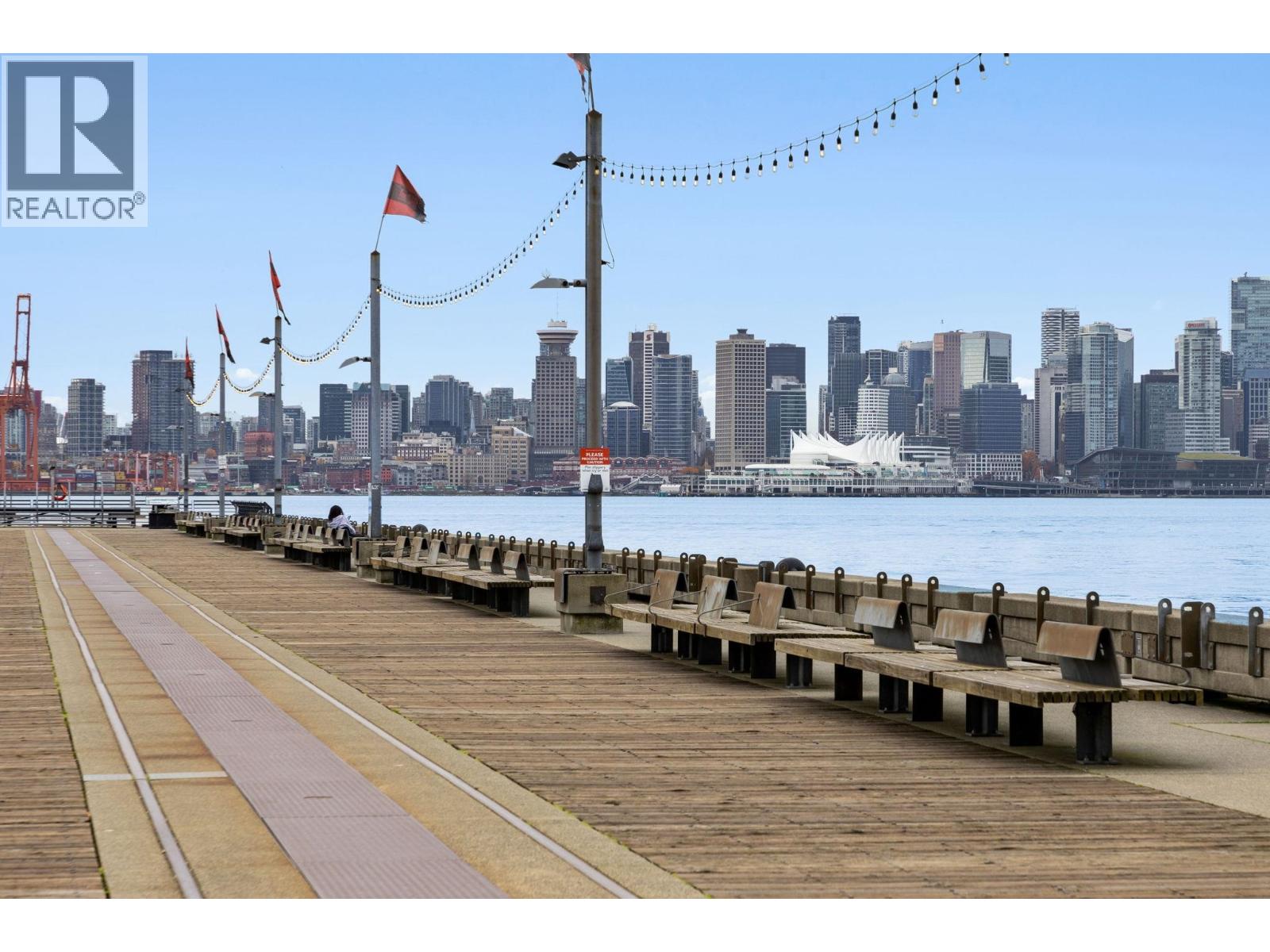 104 199 VICTORY SHIP WAY, North Vancouver