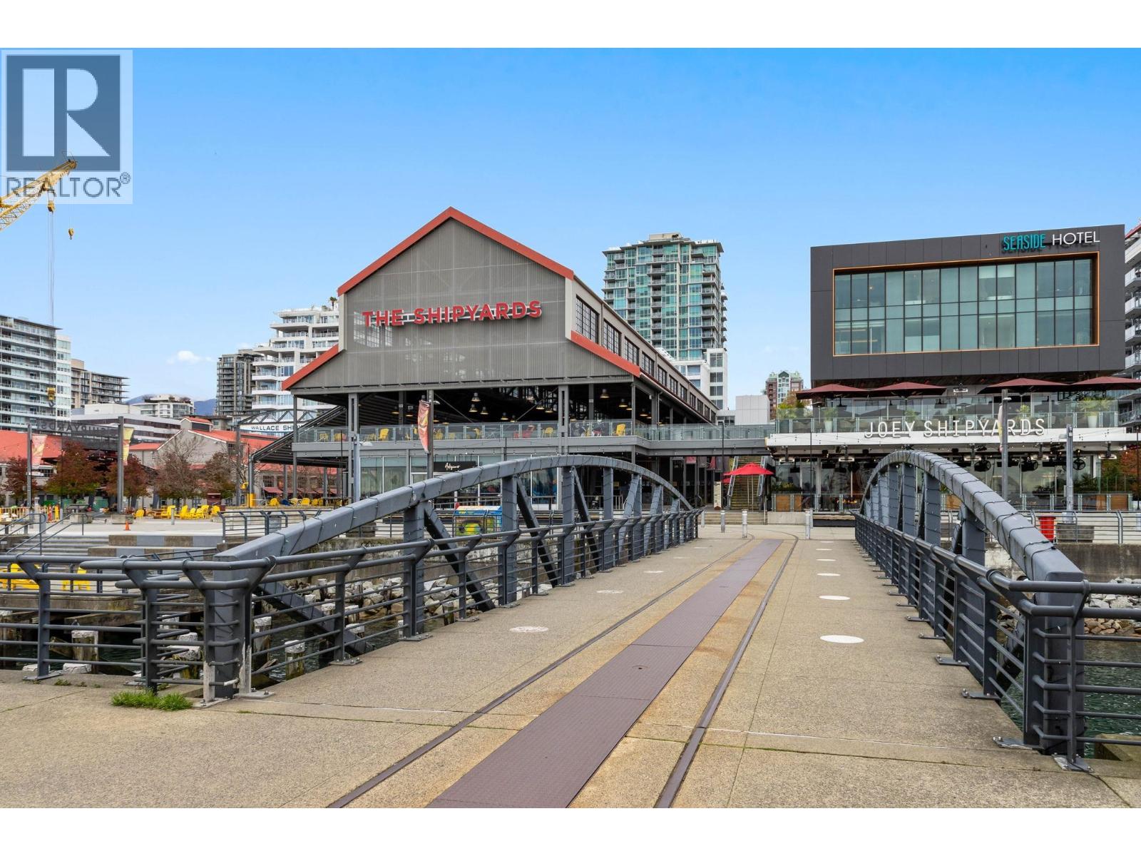 104 199 VICTORY SHIP WAY, North Vancouver