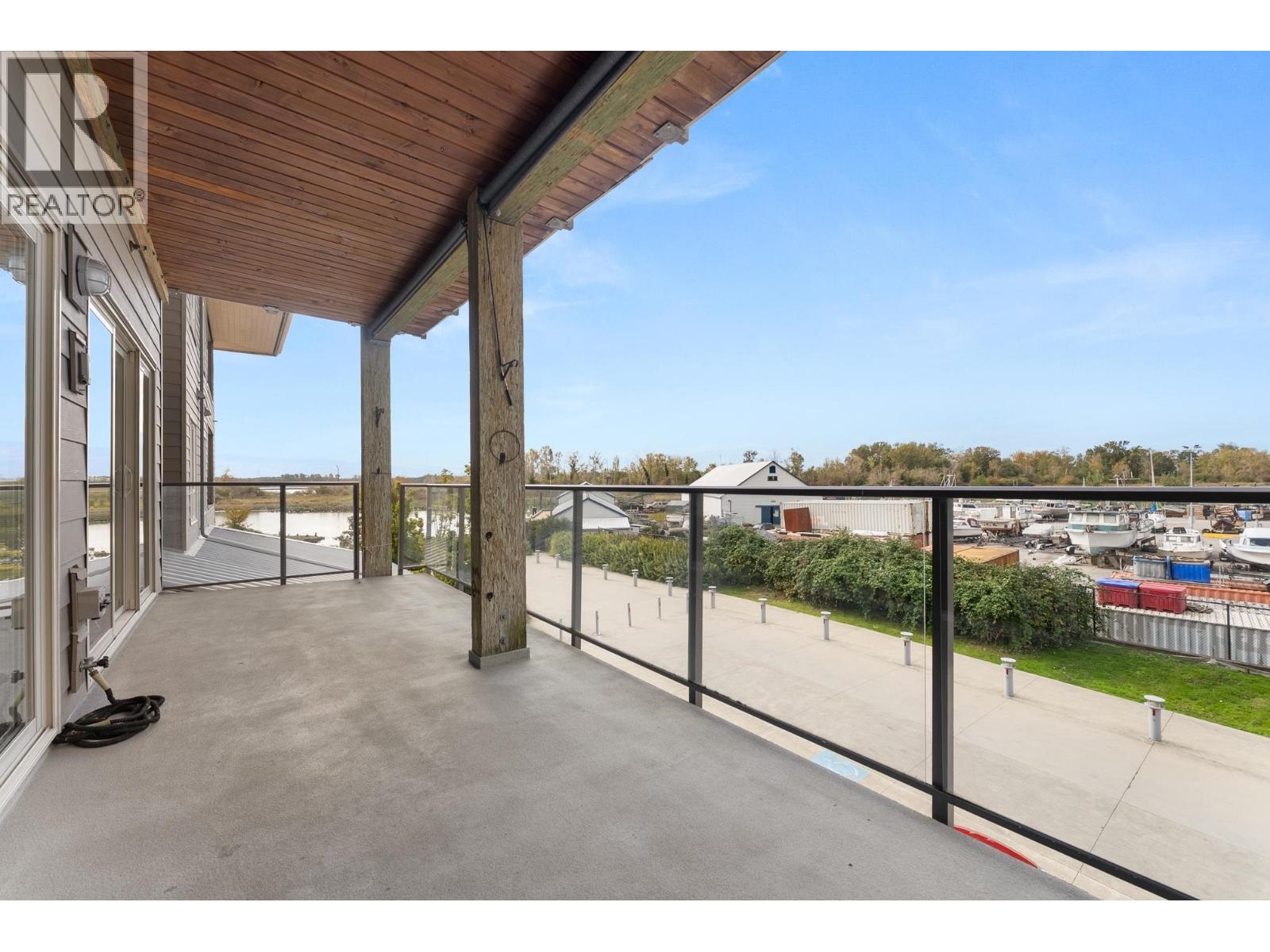 #209-6160 LONDON Road, Richmond