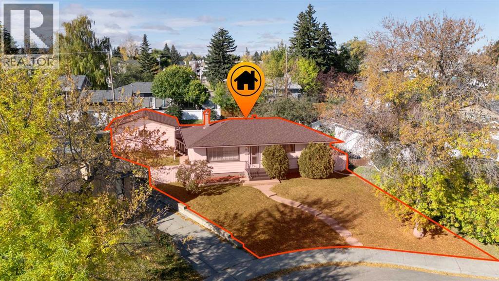 Single Family House Bungalow for Sale in  Kingsland Place SW Kingsland Calgary 