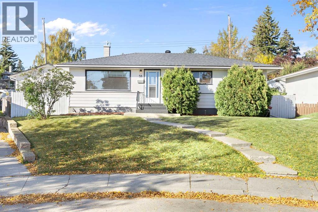 58 Kingsland Place SW, Calgary, Alberta