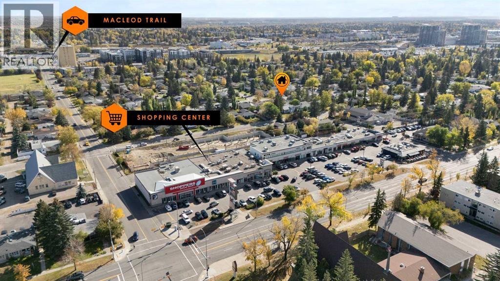 Single Family House Bungalow for Sale in  Kingsland Place SW Kingsland Calgary 